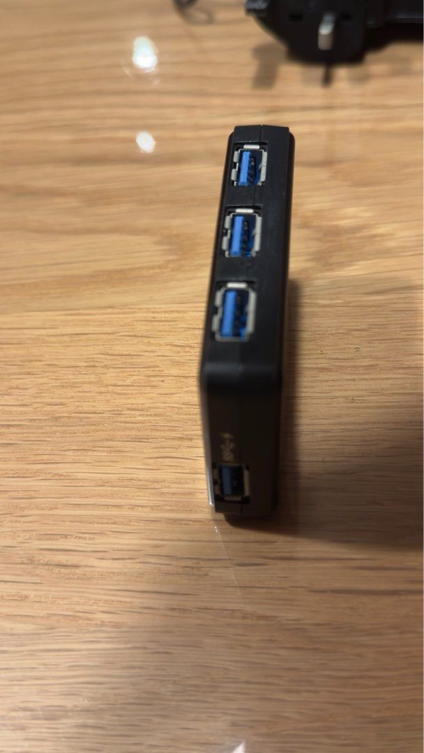 Transcend USB 3.0 Hub405995538592583681