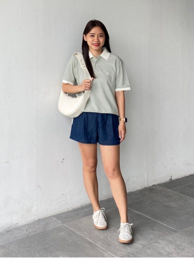 Uniqlo Cotton Easy Shorts (Category: Shorts) located in Pasig City. Submitted by millie0808 (Listing ID 1414750532, Image 2). Description: Never been used. Nalabhan lang. RFS: Impulsive buying.