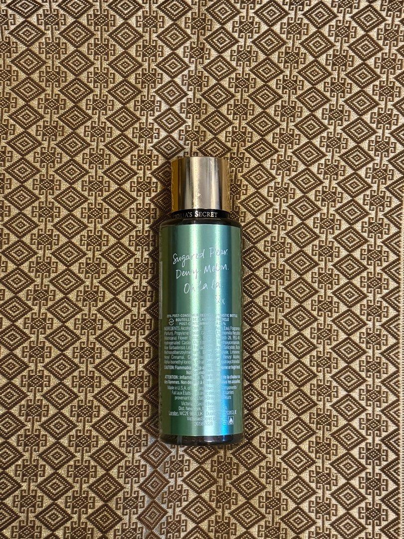 Victoria’s Secret Mist “Pear Glace” (Category: Fragrance & Deodorants) located in Manila. Submitted by _margarette (Listing ID 1414762049, Image 2). Description: • authetic •full + sprayed once or twice lang •check photos for scent notes!.