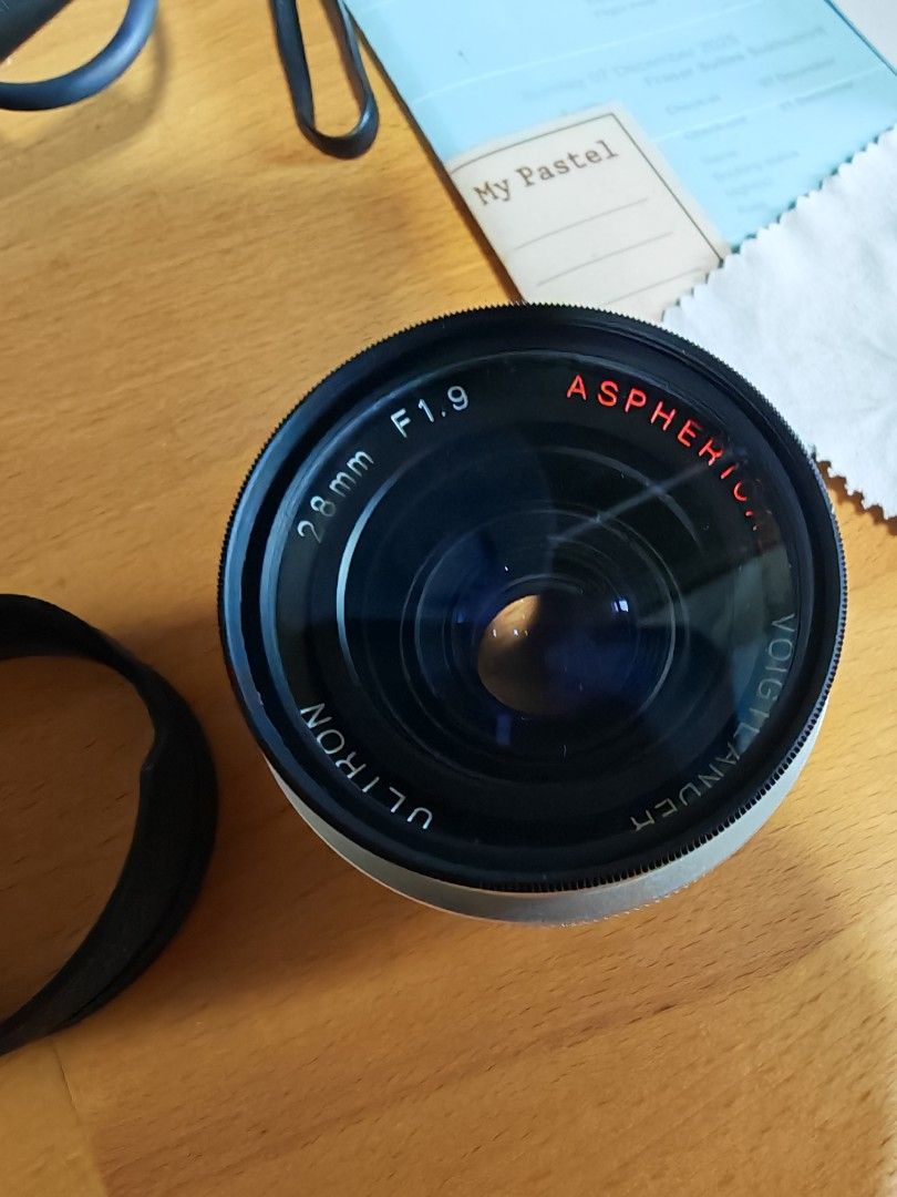 Voigtlander Ultron 28mm f/1.9 Aspherical Lens, Photography, Lens