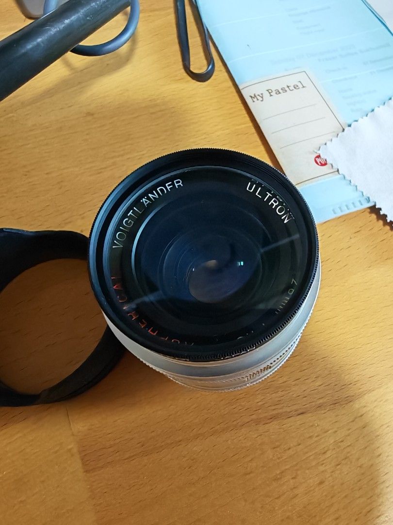 Voigtlander Ultron 28mm f/1.9 Aspherical Lens, Photography, Lens