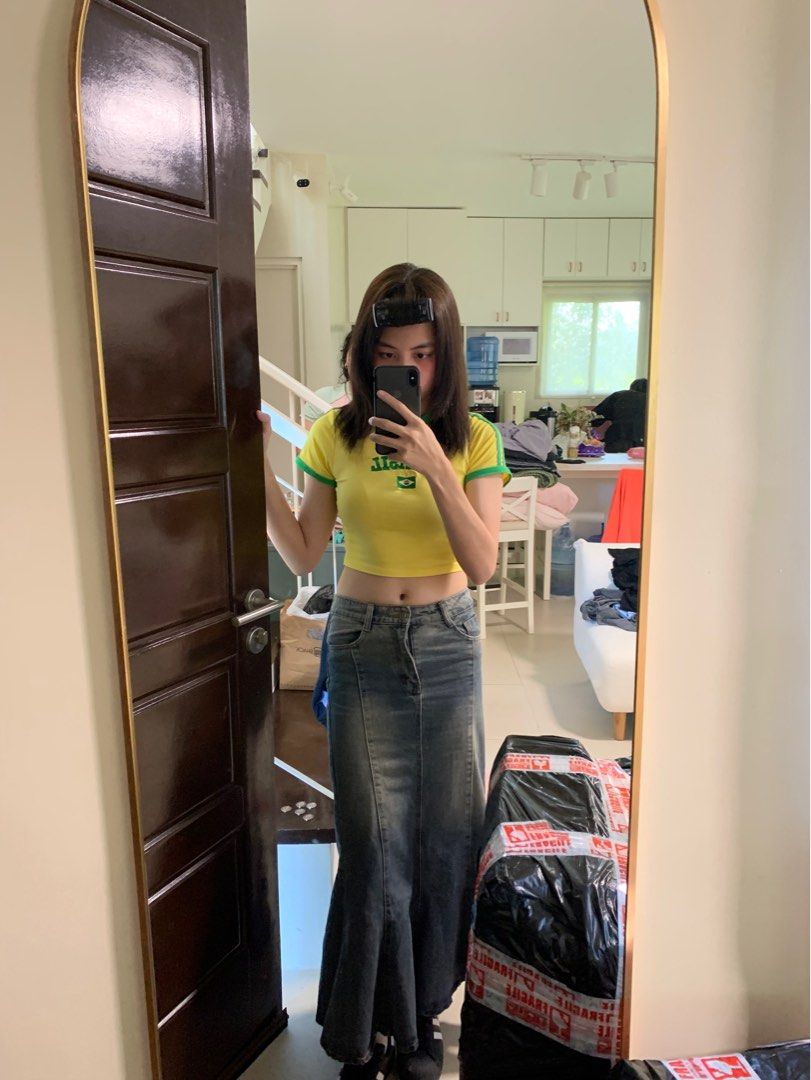 Washed Denim Mermaid Skirt (Category: Skirts) located in Manila. Submitted by calevrs (Listing ID 1414668874, Image 2). Description: - faded wash - flared mermaid hemline waist: 26-27 personal when worn posted .
