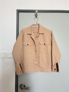 (Category: ) located in . Submitted by timetoclearwardrobe (Listing ID 1414661636, Image 1). Description: .