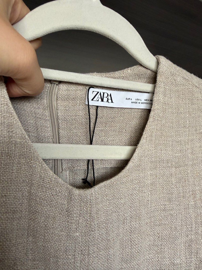 Zara Linen Dress (Category: Dresses) located in Naga. Submitted by byjanini_ (Listing ID 1414655275, Image 2). Description: - Zara linen dress - Perfect for summer szn.