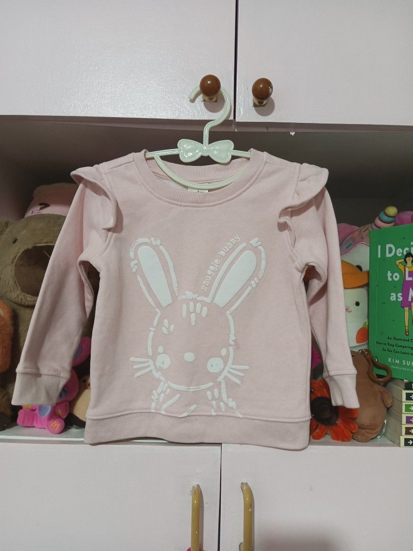 Anko Baby Pink Sweater (Category: Babies & Kids Fashion) located in Quezon City. Submitted by whimscaprices (Listing ID 1414834108, Image 1). Description: LOWERING ALL THE PRICES OF MY SALE ITEMS. Major decluttering, moving to a new home. Please adopt our beloved stuff. If you are thinking of an offer, kindly message me, might as well I can consider it, but not too low ball since you can see that all of the items posted here are personally owned 
