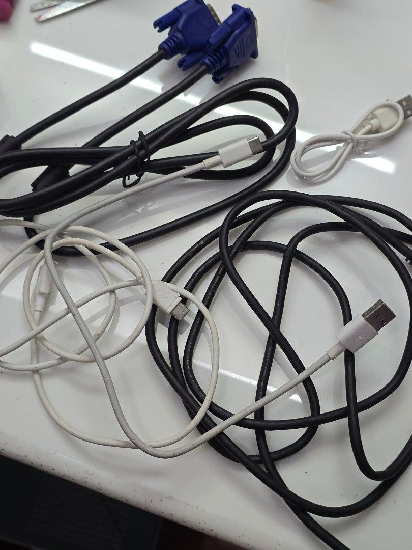 Assorted Cables Type C USB-A HDMI VGA (Category: Chargers & Cables) located in Pasig City. Submitted by clothesandthings_ (Listing ID 1414904868, Image 1). Description: 200 each Type C to type C USB to Type C VGA to VGA HDMI to HDMI 1.3 etc.