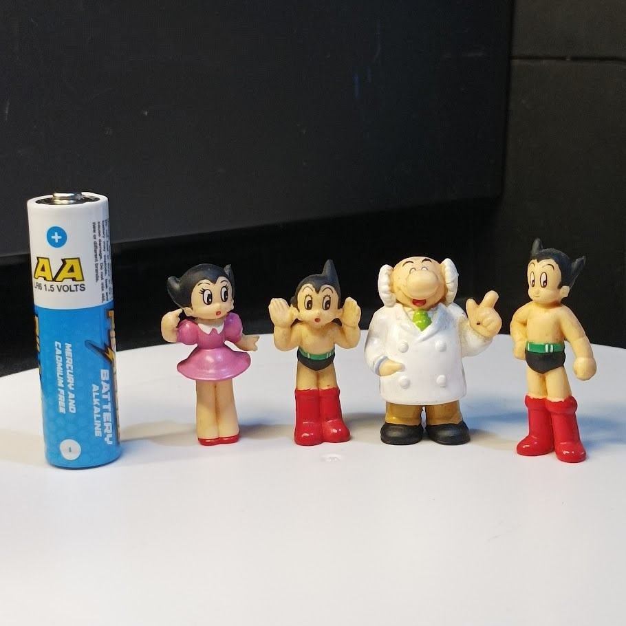 Astro Boy Mini Figures Set (Category: Figurines & Statues) located in Dasmarinas. Submitted by k3japanstoreph (Listing ID 1414877294, Image 1). Description: FOR SALE Astro Boy Mini Figures Set 🤖✨ Includes: • 2 pcs Astro Boy • Uran • Dr. Ochanomizu Perfect for classic anime fans 💰 ₱350 (set) 📸 Actual photos. As is. WYSIWYG. 📍 San Agustin 1, Dasmariñas, Cavite 📦 Lalamove / Flash Express 💳 GCash / Bank Transfer ❌ No COD / No reservations #Astr