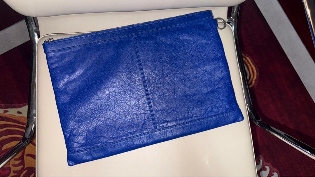 Balenciaga Folio Blue Clutch Envelope (Category: Luxury Bags & Wallets) located in Pasay City. Submitted by freniel (Listing ID 1414962569, Image 2). Description: No inclusions.