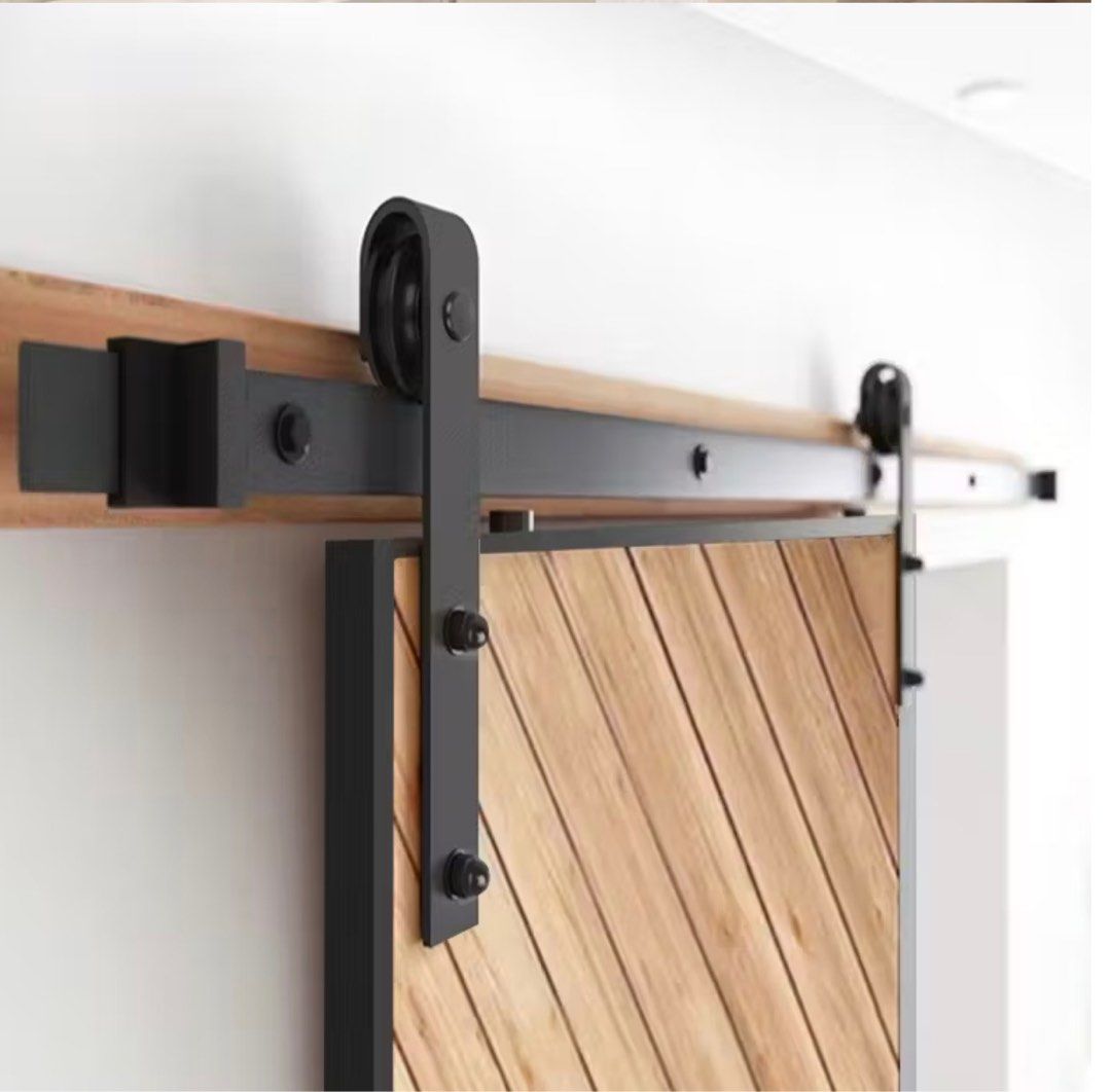 Barn Sliding Door Hardware Kit (Category: Locks, Doors & Gates) located in Manila. Submitted by chubilitaaa (Listing ID 1415011347, Image 2). Description: Barn Sliding Door Kit 6ft / 183cm Never been used Brand New Bought at 🍊 app but was unable to use it. Good for space saving door opening/closing. .