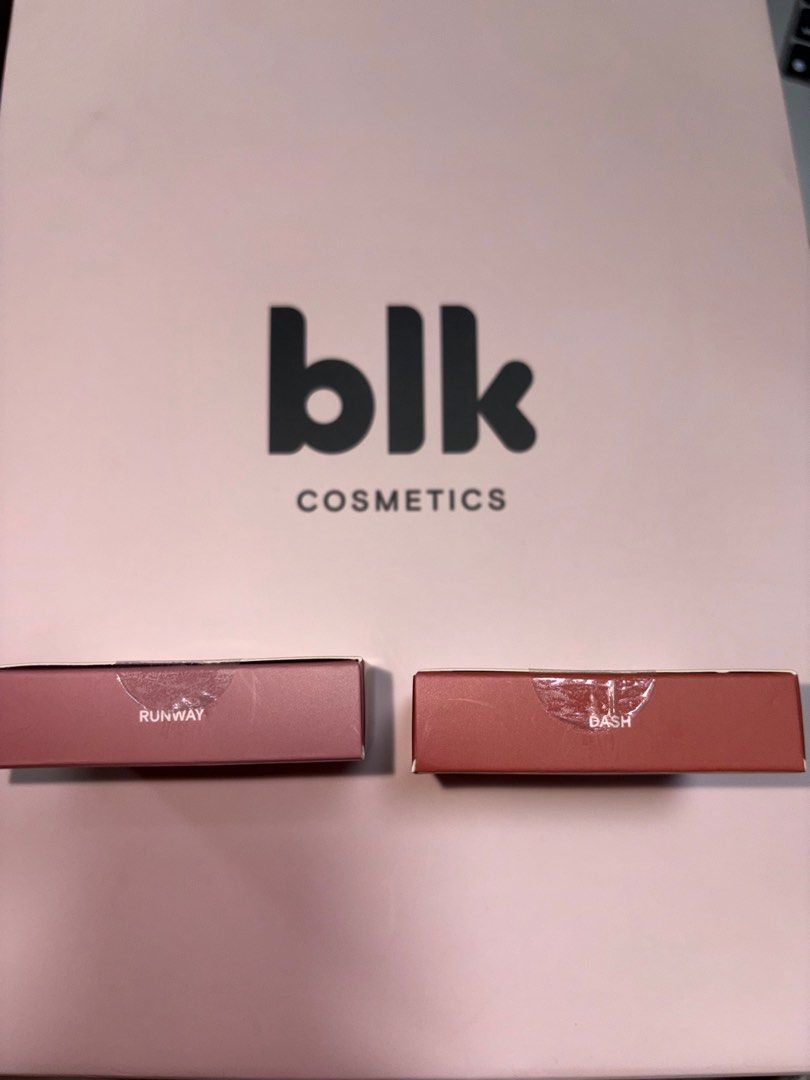 BLK Cosmetics Face Stacks Multi Pot Blush (Category: Makeup) located in Rizal. Submitted by thriiftyy (Listing ID 1414826224, Image 3). Description: Available in Runway and Dash shades Runway is with mirror, Dash is refill 749 - bundle 430 - Runway 330 - Dash.