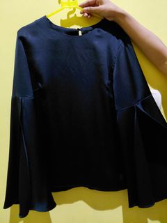(Kategori: ) berada di . Dikirim oleh urfvrtclothes (ID iklan 1414971552, Gambar 1). Deskripsi: .