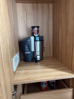 (Category: ) located in . Submitted by ziqq56 (Listing ID 1414933753, Image 1). Description: .