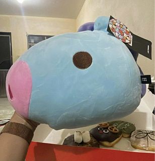 (Category: ) located in . Submitted by HelloAnn_Closet (Listing ID 1415015102, Image 1). Description: .