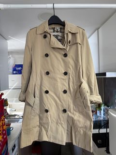 （分類：）位於 。 由 jakey_bling 提交（商品編號 1414877253，圖片 1）。簡介： 。