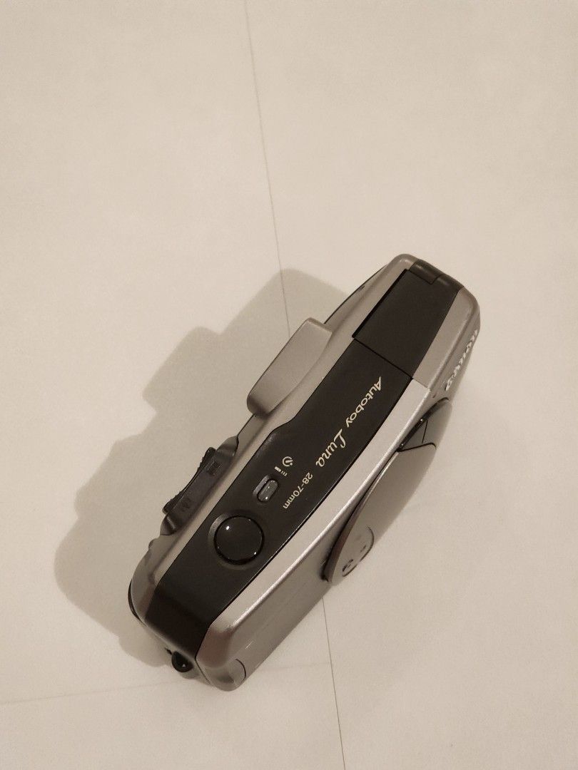 Canon Autoboy Luna 28-70mm Film Camera (not working), Photography ...