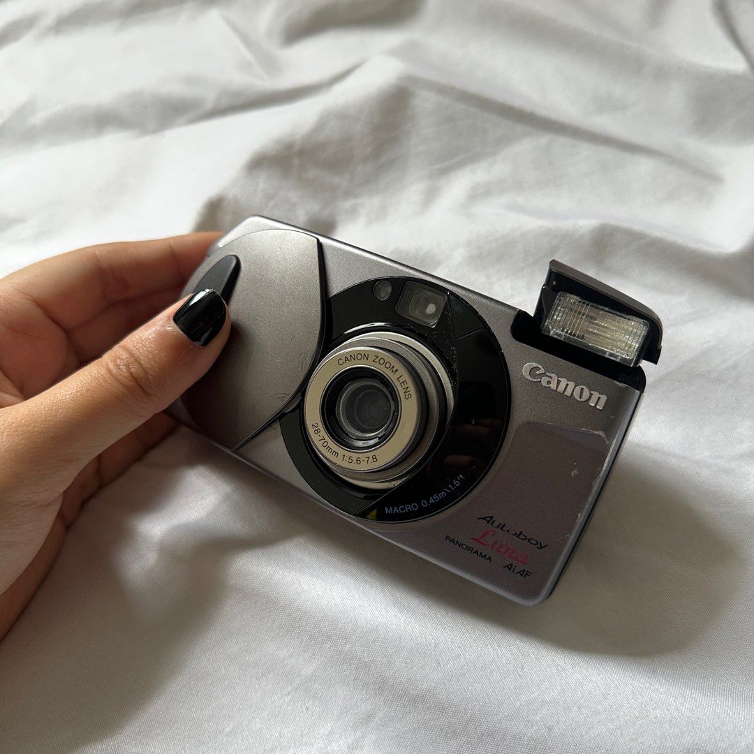 Canon Autoboy Luna 35mm Film Camera, Photography, Cameras on Carousell