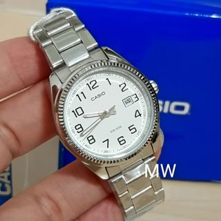 (Category: ) located in . Submitted by watchgalaxy (Listing ID 1414869165, Image 1). Description: .
