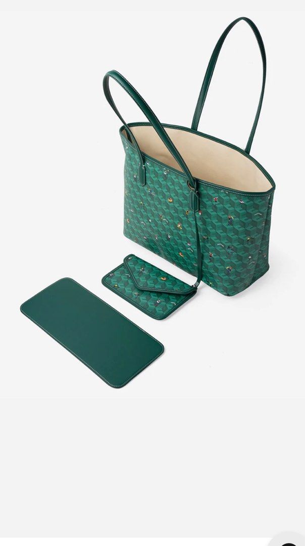 Christy Ng large russo holiday edition (Category: Tote Bags) located in Pasig City. Submitted by bagsunlimitedmnl (Listing ID 1414934662, Image 3). Description: Original from malaysia.