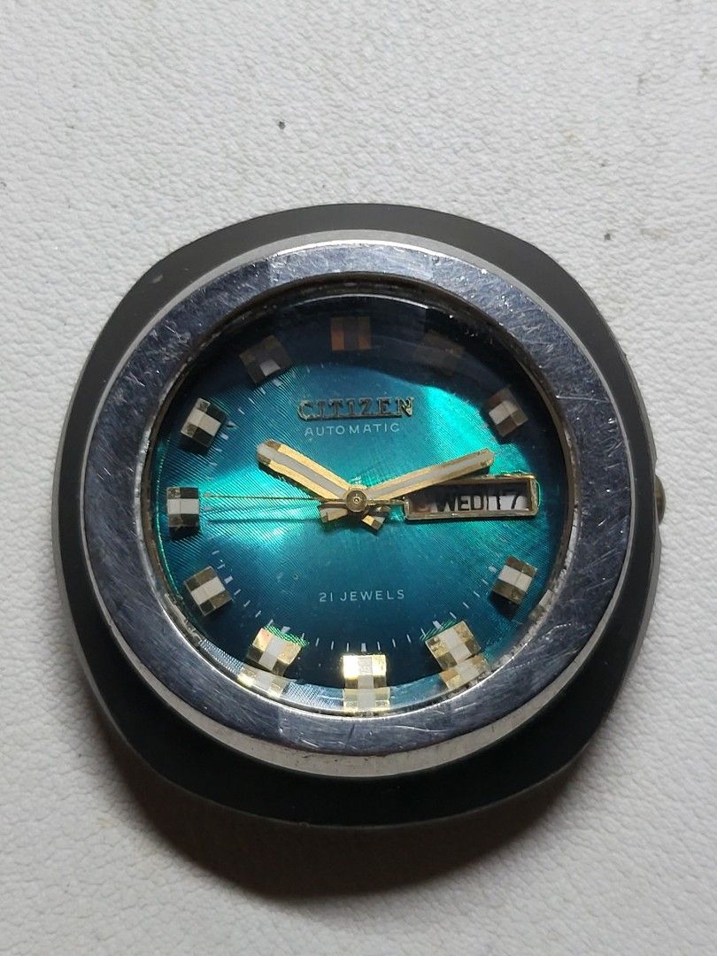 Citizen Blue UFO 61-0755 / 4-652282 TA Automatic (Category: Men's Watches) located in Iloilo. Submitted by KCY_Timepieces (Listing ID 1414982544, Image 1). Description: Model: Citizen Material: Stainless steel Color: Bluegreen Bracelet: none Case Size: 40mm Lug Width: 18mm Inclusions: Watch Only *********************************************** MOP: COD/COP, Bank Transfer, Gcash All deposits are non refundable and non transferable to another item A