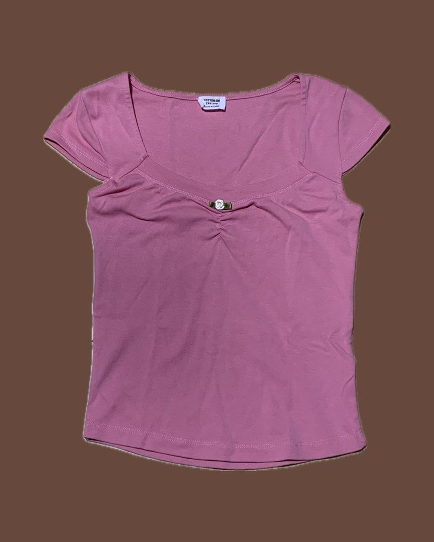 Coquette Pink Cotton On Top (Category: Blouses) located in Mandaluyong City. Submitted by amnksah (Listing ID 1414956550, Image 1). Description: ‼️FOR SALE ‼️ Price: ₱200 Size: XXS on tag but can fit upto Small Important Notes / Disclaimer: - Please manage your expectations. Most items are ukay (pre-loved) - All items are sold as is. - No return, refund, or exchange. - Shipping fee will be shouldered by the buyer..