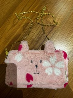 (Category: ) located in . Submitted by ccsc30 (Listing ID 1414988291, Image 1). Description: .