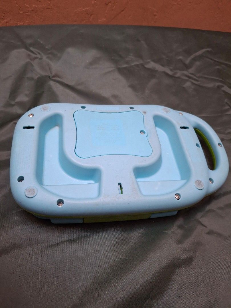 Defective LeapFrog My Pal Scout Laptop (Category: Laptops & Notebooks) located in Quezon City. Submitted by olx.jodi (Listing ID 1414877645, Image 3). Description: broken already. kinalawang na ung sa battery. can still be used for pretend play..