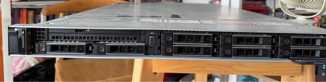 Dell PowerEdge R640 Server65605799490050111