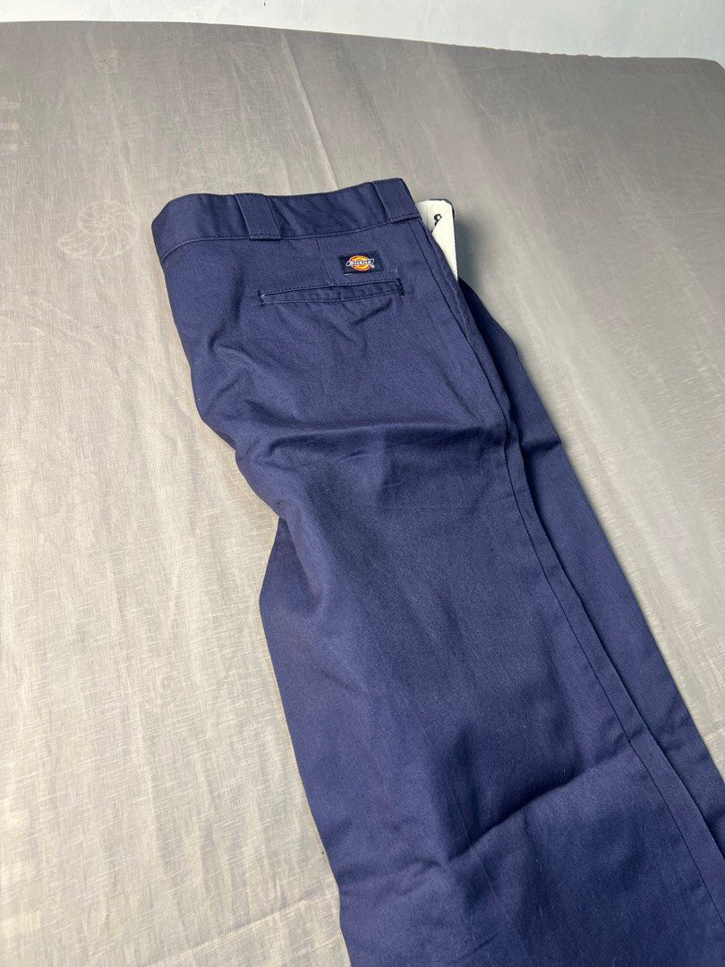 Dickies Original 874 Work Pants in navy blue. (Category: Jeans) located in Cebu City. Submitted by kajl_ (Listing ID 1415027992, Image 3). Description: Dickies Original 874 Work Pants in navy blue. Measurements Length : 45 Waist : 42 Hem: 9 .