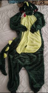 (Category: ) located in . Submitted by 1aurora (Listing ID 1414876098, Image 1). Description: .