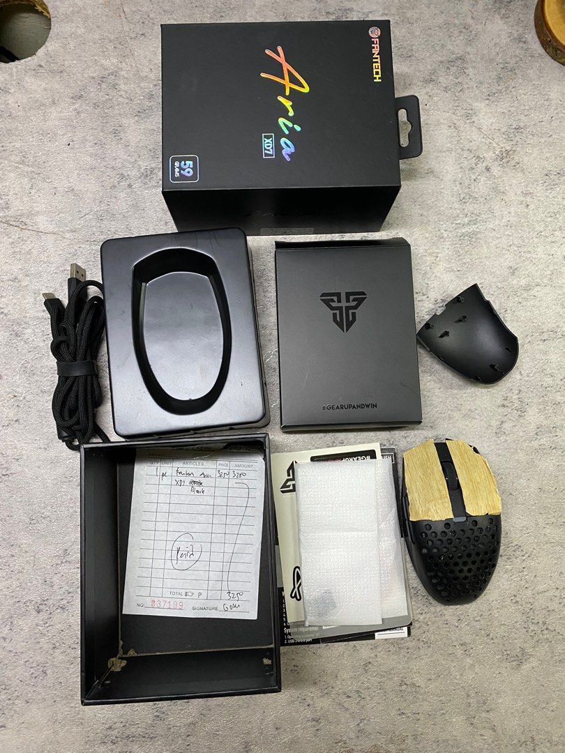 FANTECH ARIA XD7 GAMING MOUSE BLACK silent mouse (Category: Mouse & Mousepads) located in Quezon City. Submitted by MetroDeRetro (Listing ID 1414971246, Image 2). Description: FANTECH ARIA XD7 GAMING MOUSE BLACK silent mouse PixArt 3395 Gaming Sensor 59 Grams Super Lightweight Design 1000Hz Polling Rate Switches was replaced by kalih silents switches ata, don’t remember na. With box, cable, dongle, and receipt Issue: see overall condition. But st