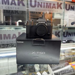(Category: ) located in . Submitted by unimakcameras (Listing ID 1414845305, Image 1). Description: .