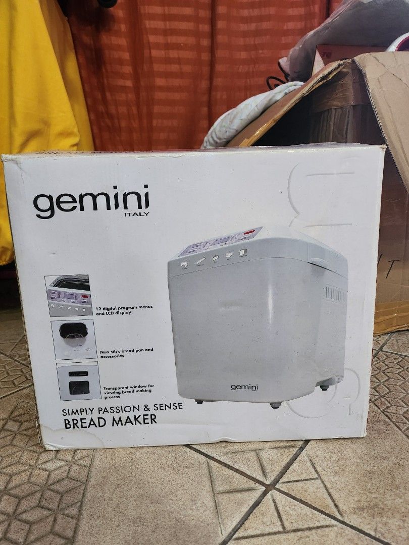 Gemini Simply Passion & Sense Bread Maker G8M650W (Category: Bakeware) located in Baguio. Submitted by alonasteph (Listing ID 1414869098, Image 2). Description: This is a Gemini bread maker. It is designed for 1.5-2 lb loaves. The machine features 12 digital program menus. It includes a 13-hour programmable delay timer. There are 3 crust colors available for selection. A 60-minute auto keep-warm function activates after baking. #BRANDNEWFromHkBox
