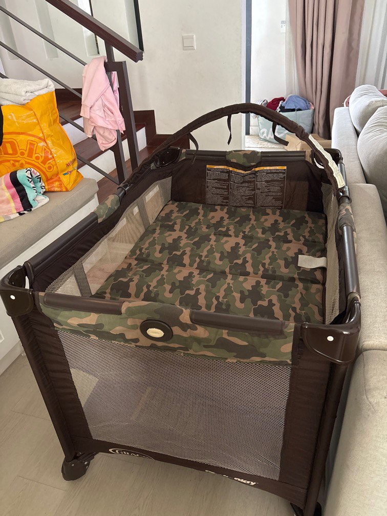 Graco playpen pack n play, Babies & Kids, Baby Nursery & Kids Furniture ...