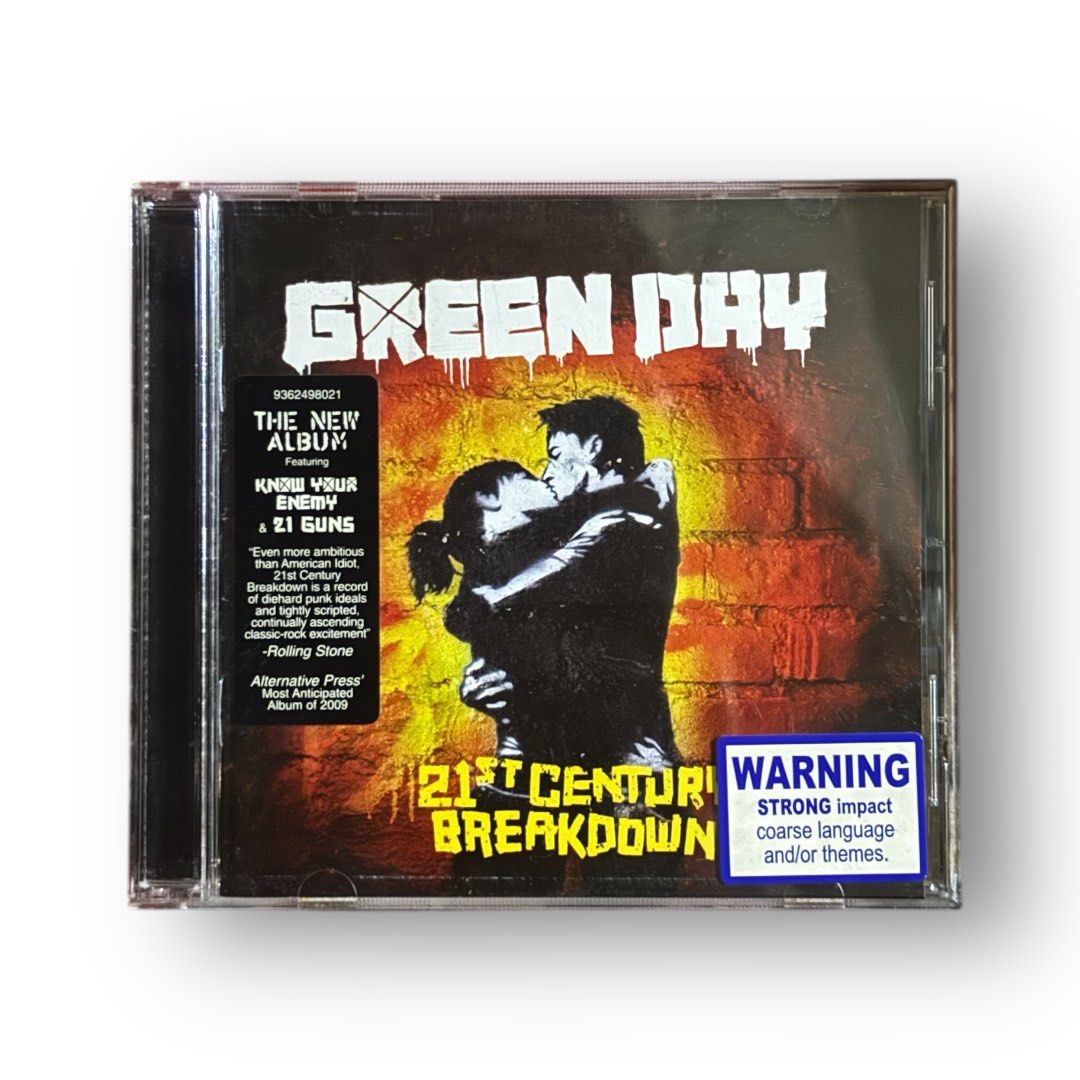 ˖ ݁♬ 𝓢𝓞𝓛𝓓 ⋆.˚𝄞 Green Day - 21st Century Breakdown (Category: CDs & DVDs) located in Manila. Submitted by ladystqrdust (Listing ID 1414979760, Image 1). Description: .