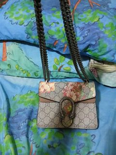 (Kategori: ) berada di . Dikirim oleh ayaywardrobe (ID iklan 1415024169, Gambar 1). Deskripsi: .
