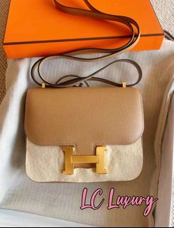 （分類：）位於 。 由 lc.luxury 提交（商品編號 1414915727，圖片 1）。簡介： 。