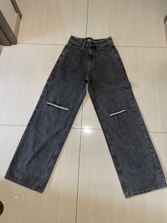 (Category: ) located in . Submitted by oreyoo (Listing ID 1414881829, Image 1). Description: .
