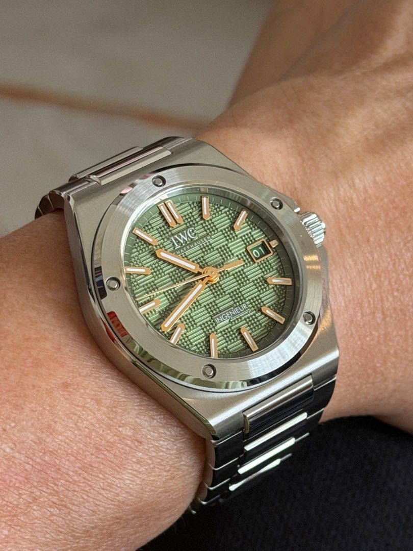 IWC Ingenieur Automatic 40 IW328908 Green Dial (Category: Watches) located in Singapore. Submitted by kamirazu (Listing ID 1413479042, Image 1). Description: - IWC Ingenieur Automatic 40 - LE Green dial-F1 Movie - Worn a few times - June 2025 set - Sleek design.