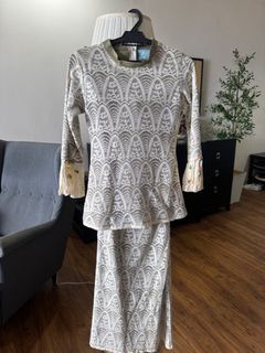 (Category: ) located in . Submitted by milly_wardrobe (Listing ID 1414849115, Image 1). Description: .