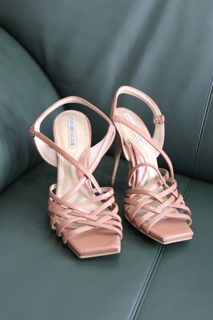Jojo Bragais Maureen Caramel Size 9 (Category: Heels) located in Las Pinas. Submitted by krishnah_ (Listing ID 1414972084, Image 2). Description: Used once only. .