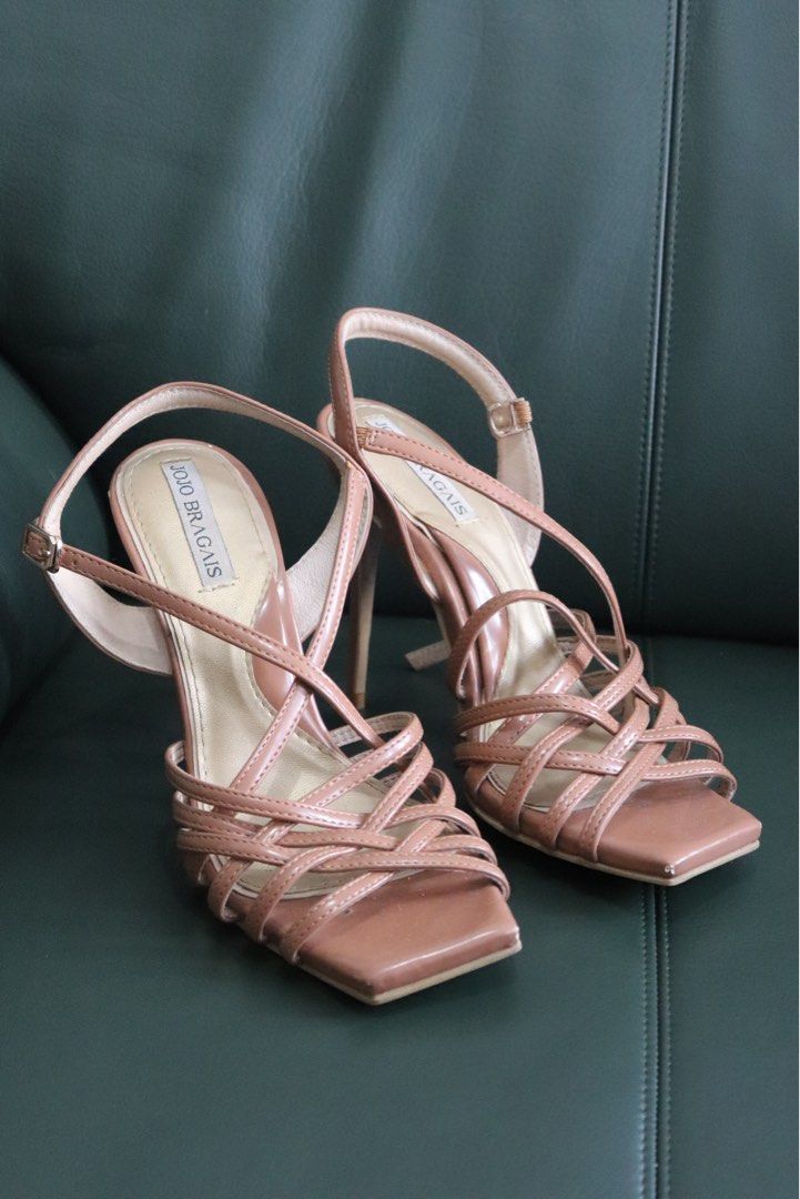 Jojo Bragais Maureen Caramel Size 9 (Category: Heels) located in Las Pinas. Submitted by krishnah_ (Listing ID 1414972084, Image 1). Description: Used once only. .