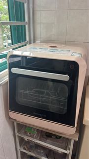 (Category: ) located in . Submitted by capacitor_sg (Listing ID 1414832878, Image 1). Description: .