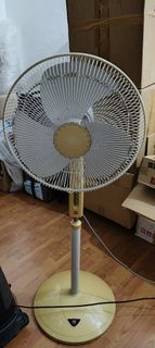 (Category: ) located in . Submitted by the_mr_y (Listing ID 1414841614, Image 1). Description: .