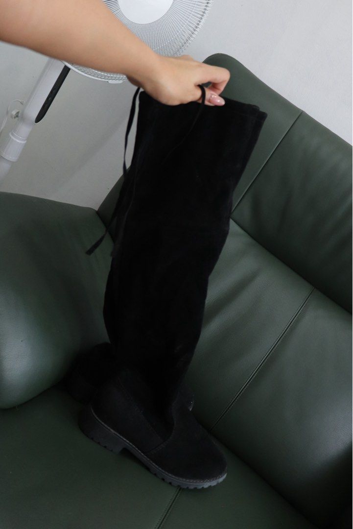 Knee-high boots size 9 (Category: Boots) located in Las Pinas. Submitted by krishnah_ (Listing ID 1414972659, Image 3). Description: .
