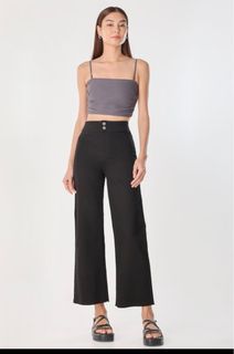 (Category: ) located in . Submitted by behappycloset (Listing ID 1414910607, Image 1). Description: .
