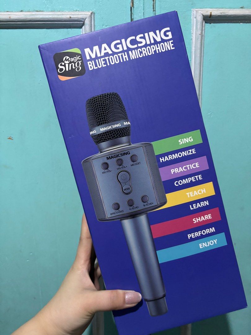 Magic Sing Bluetooth Microphone (Category: Microphones) located in Caloocan City. Submitted by sizzies_fashion_style (Listing ID 1414959547, Image 2). Description: Original used only once during pasko 🙂 Selling online for ₱2,500.