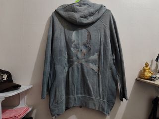 (Category: ) located in . Submitted by grailed_rizal (Listing ID 1414952620, Image 1). Description: .