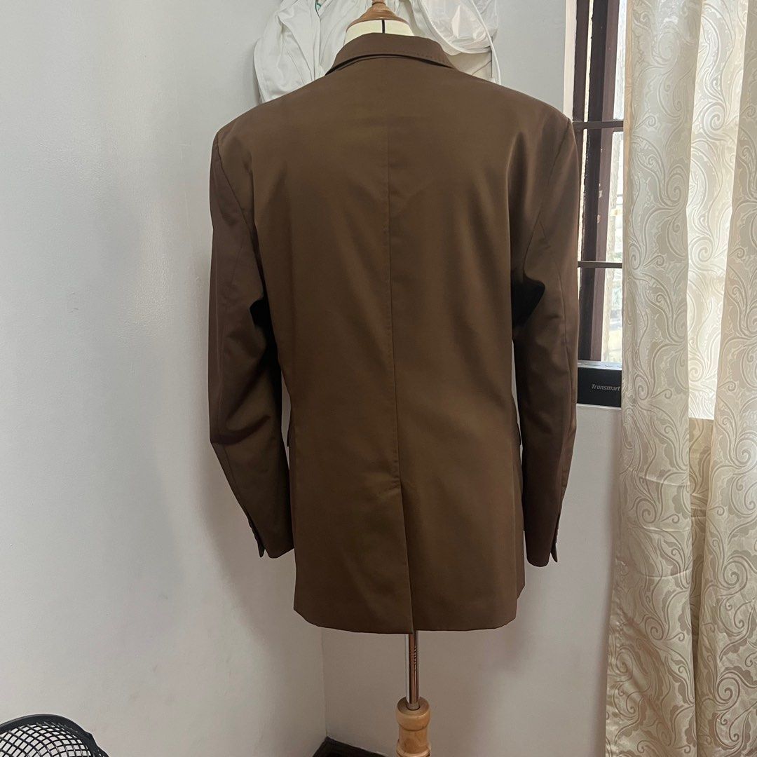 Men clothing sale (Category: Coats, Jackets and Outerwear) located in Quezon City. Submitted by dizzychim (Listing ID 1414942410, Image 3). Description: Dm before buying! The prices are higher.