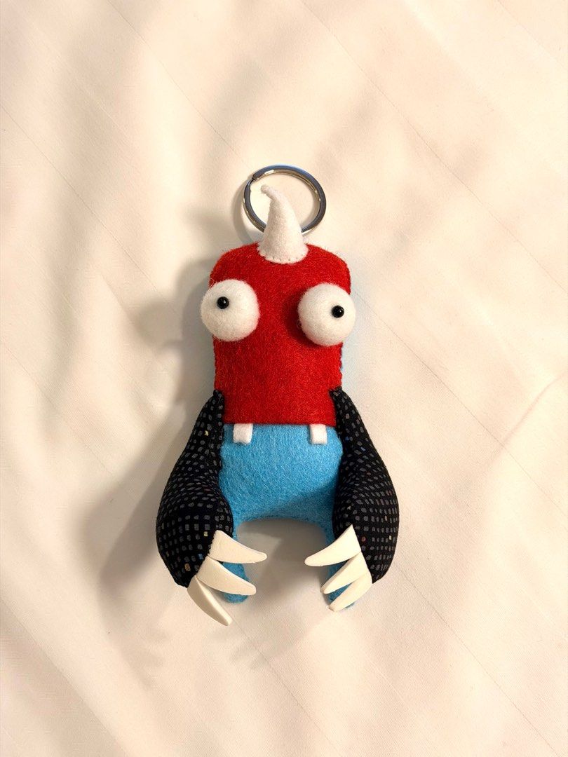 Monster Plush Keychains (Category: Plushies & Soft Toys) located in Quezon City. Submitted by arakin (Listing ID 1414830101, Image 2). Description: Bought in Bangkok The keychain on the last photo is mine and posted to show how it looks like when hanging from a bag :).