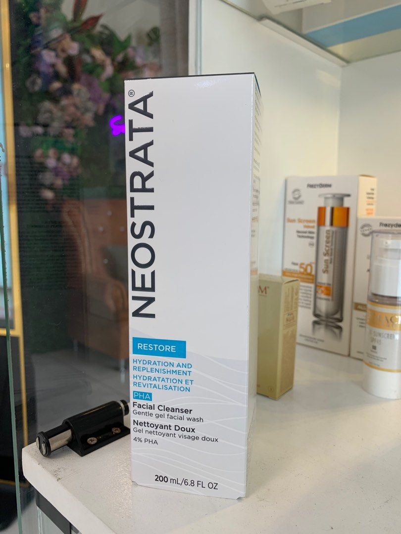 Neostrata Restore PHA Facial Cleanser (Category: Face Care) located in Manila. Submitted by lykish (Listing ID 1414916672, Image 1). Description: - Neostrata Restore PHA Facial Cleanser - Gentle gel facial wash - 200 ml / 6.8 fl oz - Also available: Neostrata Skin Active Derm Actif Repair Exfoliating Wash, 125 ml / 4.2 fl oz.